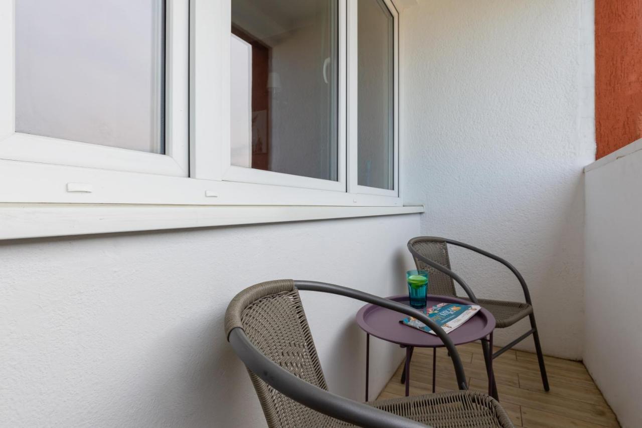 Apartaments Solec 79 By Noclegi Renters Varsóvia Exterior foto